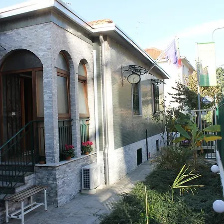 Bed and Breakfast Milano B&B *